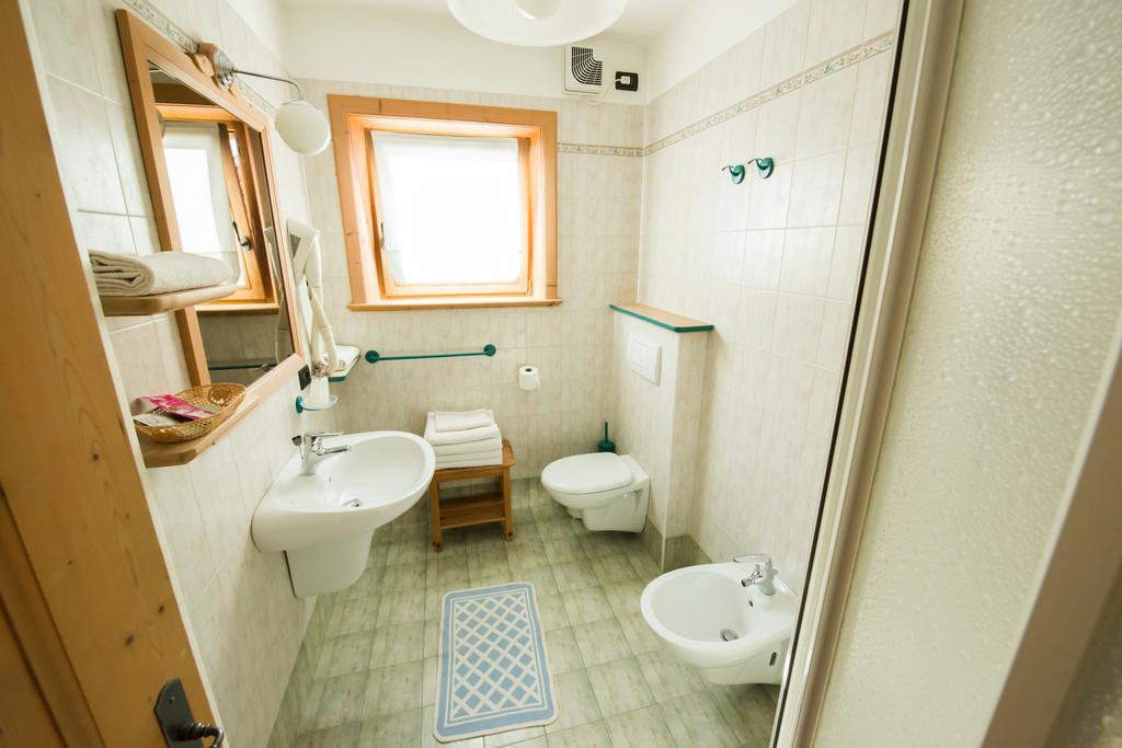 Chalet Cambra Livigno Cameră foto