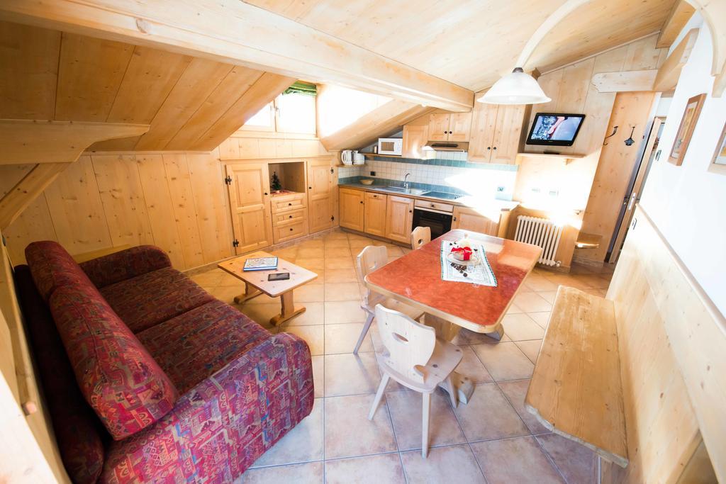 Chalet Cambra Livigno Cameră foto
